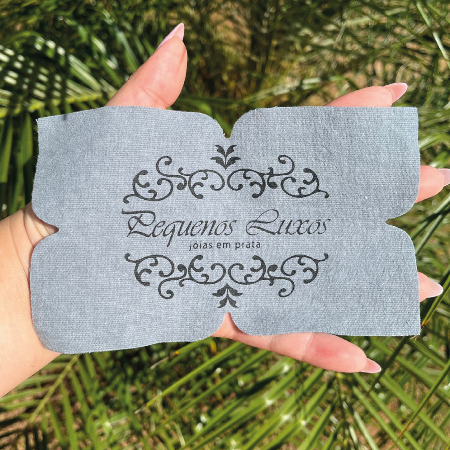 200 unidades Personalizadas Premium | Borboleta 10x16 cm